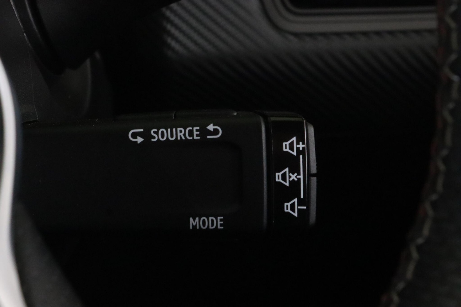 Used Renault Clio 2022 for sale - 76572768: Photo 22