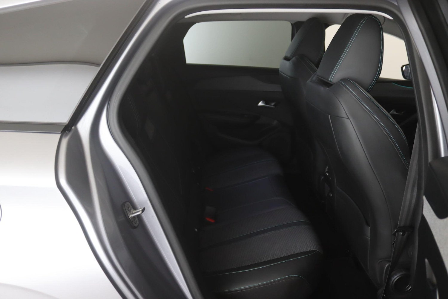 Used Peugeot 308 SW 2022 for sale - 77549759: Photo 15