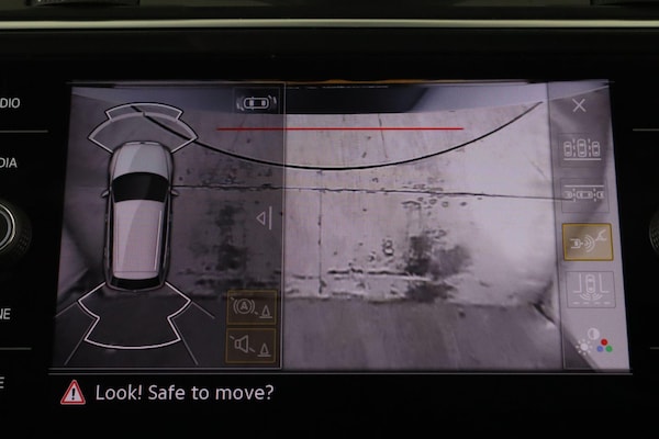 Used Volkswagen Tiguan 2021 for sale - 75174035: Photo 32