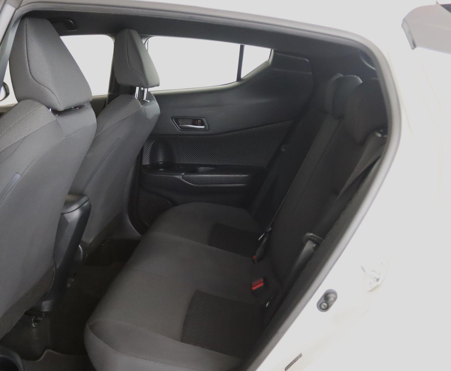 Used Toyota C-HR 2021 for sale - 76159218: Photo 12