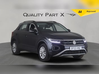 Used Volkswagen T-Roc 2023 for sale - 78809584: Photo