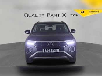 Used Volkswagen T-Roc 2023 for sale - 78809584: Photo