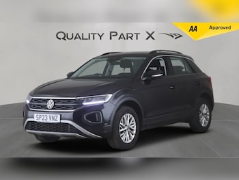 Used Volkswagen T-Roc 2023 for sale - 78809584: Photo