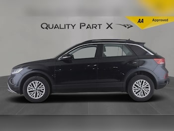 Used Volkswagen T-Roc 2023 for sale - 78809584: Photo