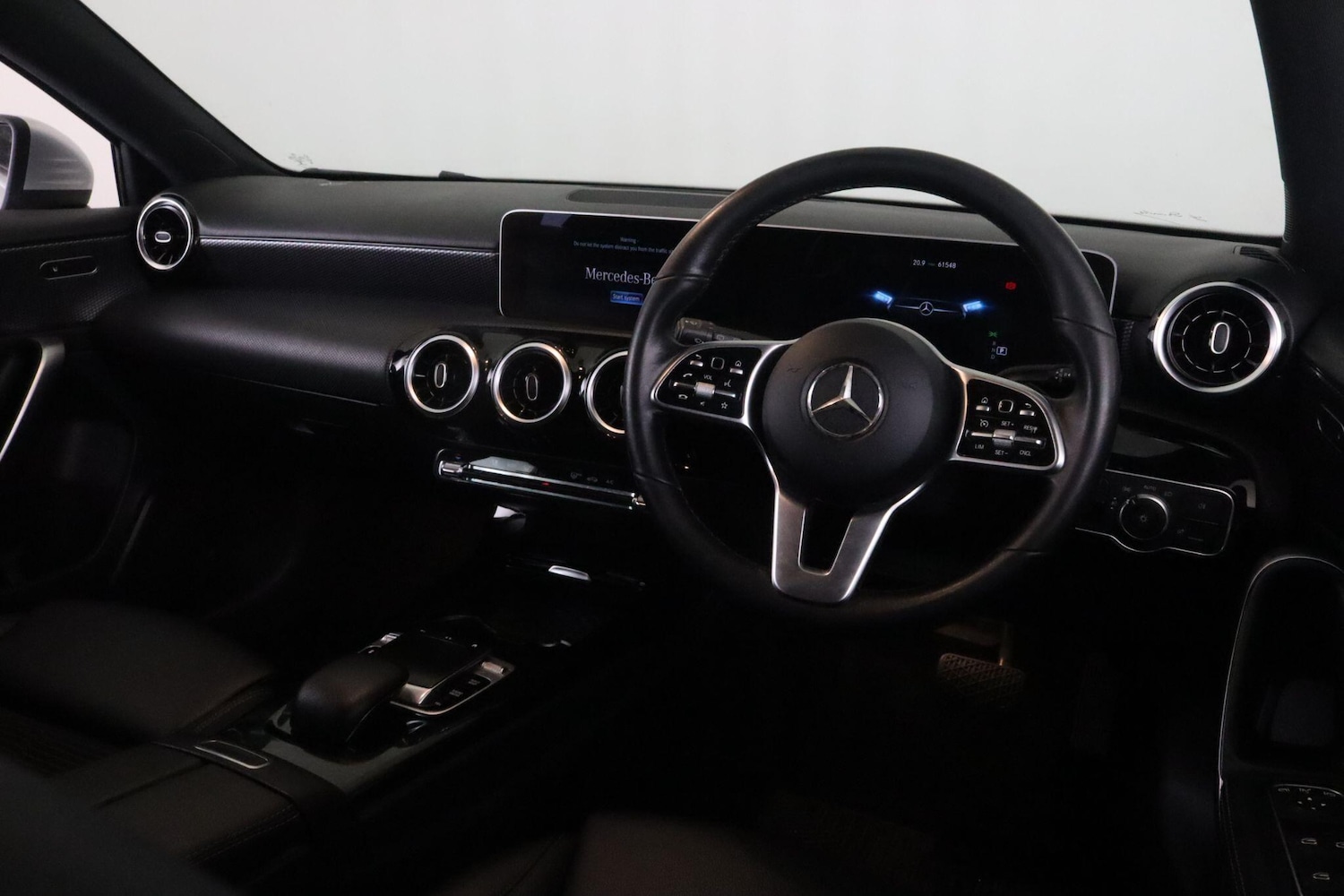 Used Mercedes-Benz A-Class 2019 for sale - 76607696: Photo 16