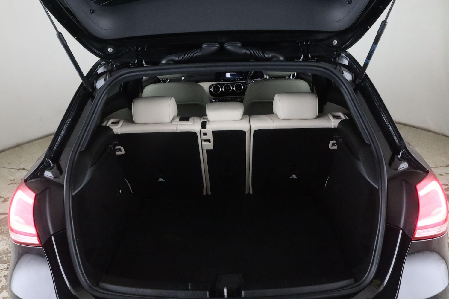 Used Mercedes-Benz A-Class 2021 for sale - 76399215: Photo 11