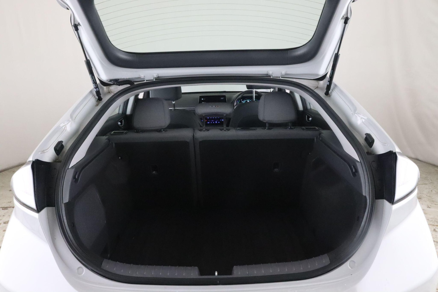 Used Hyundai IONIQ 2021 for sale - 76284230: Photo 13