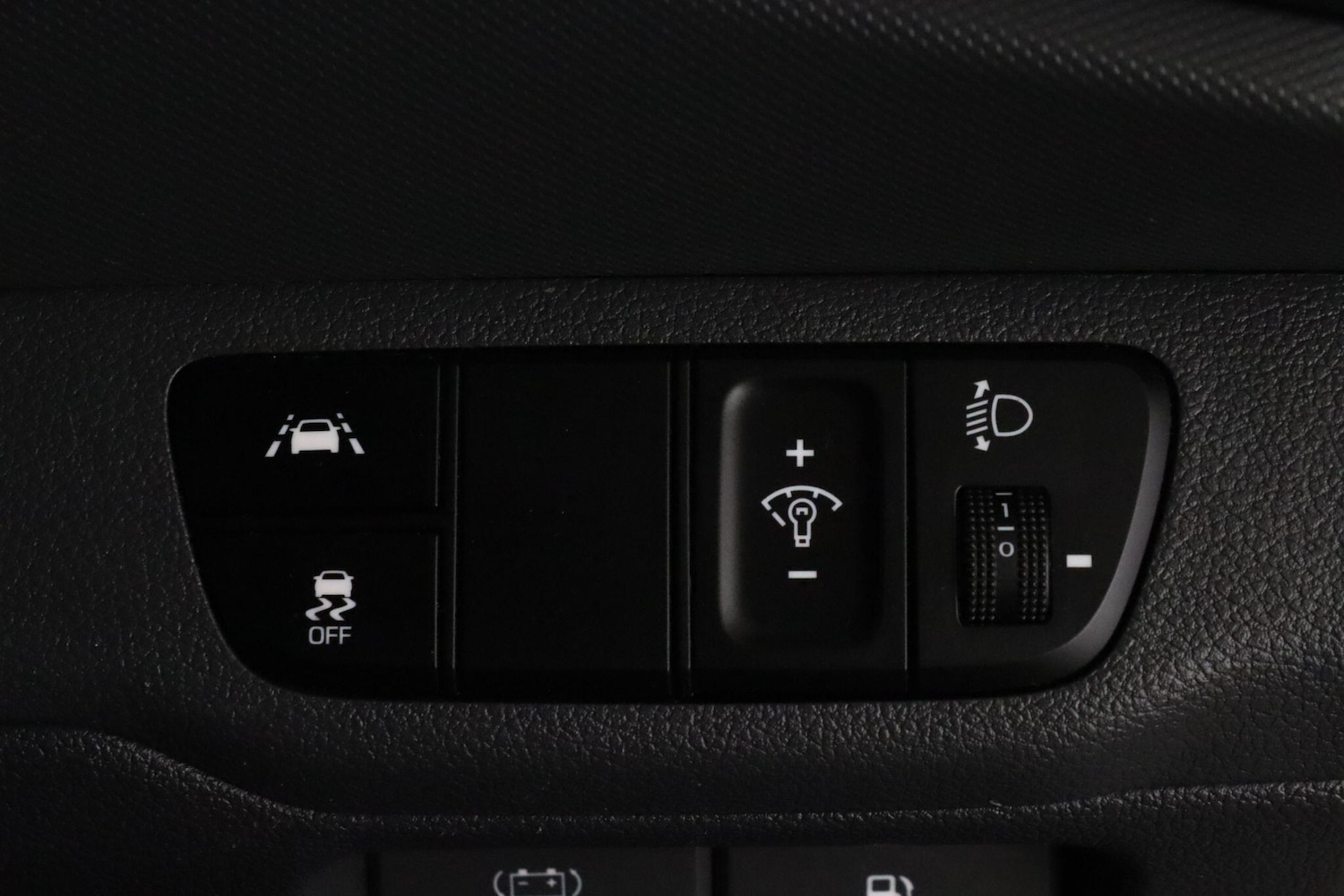 Used Hyundai IONIQ 2021 for sale - 76284230: Photo 17