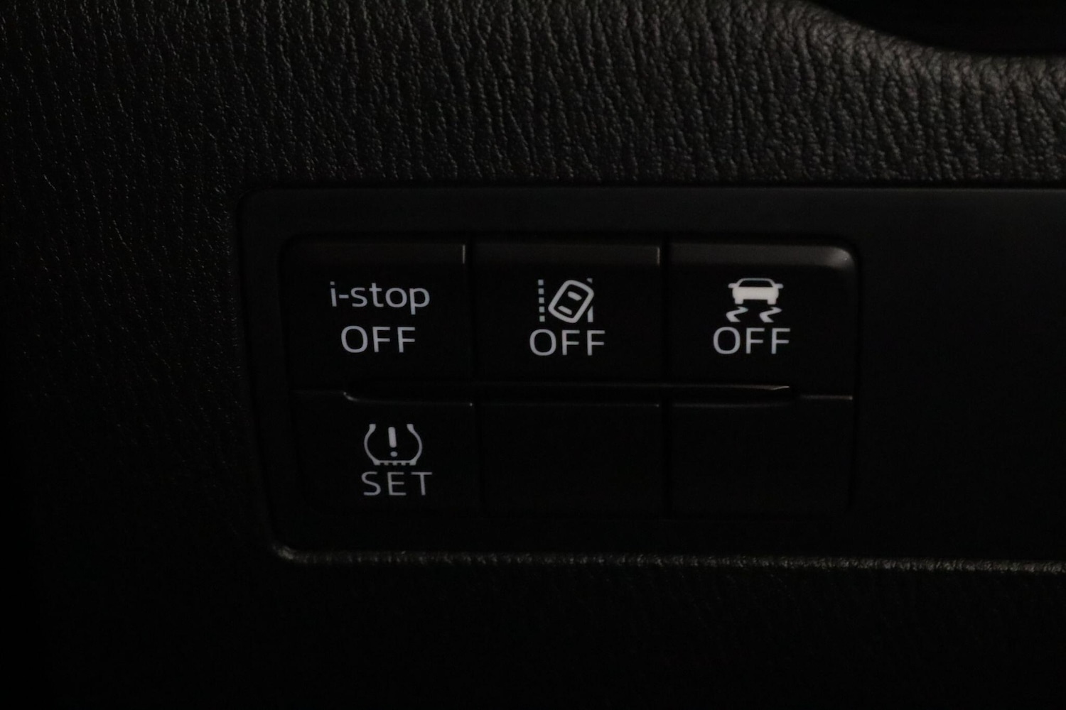 Used Mazda Mazda2 2021 for sale - 75941262: Photo 17
