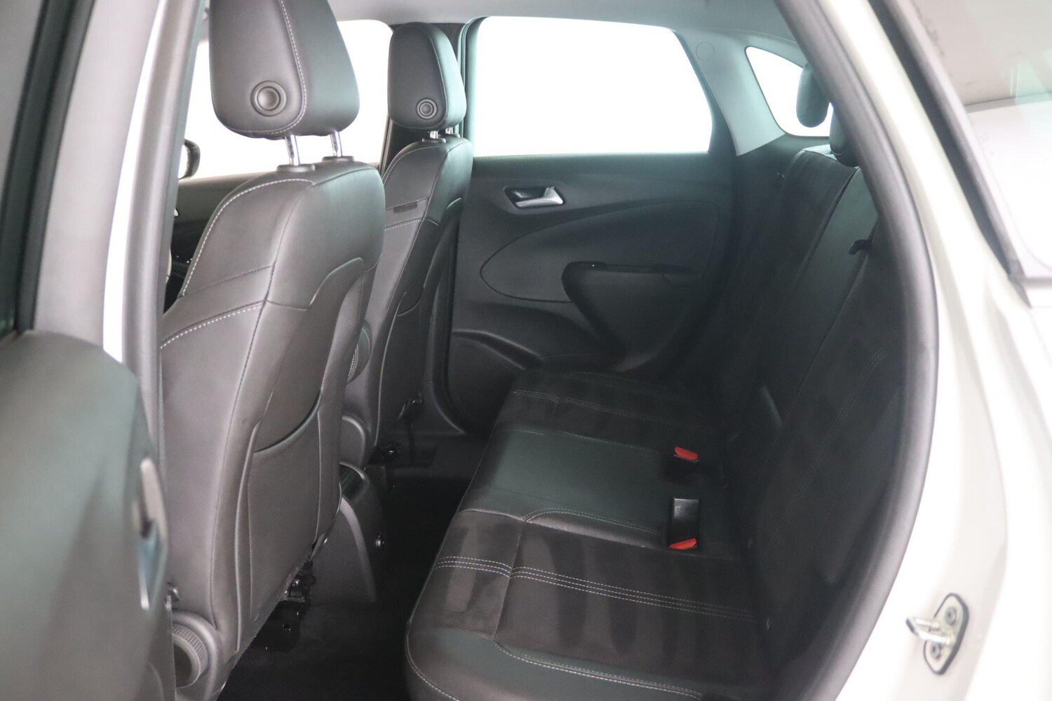 Used Vauxhall Crossland 2023 for sale - 76573302: Photo 13