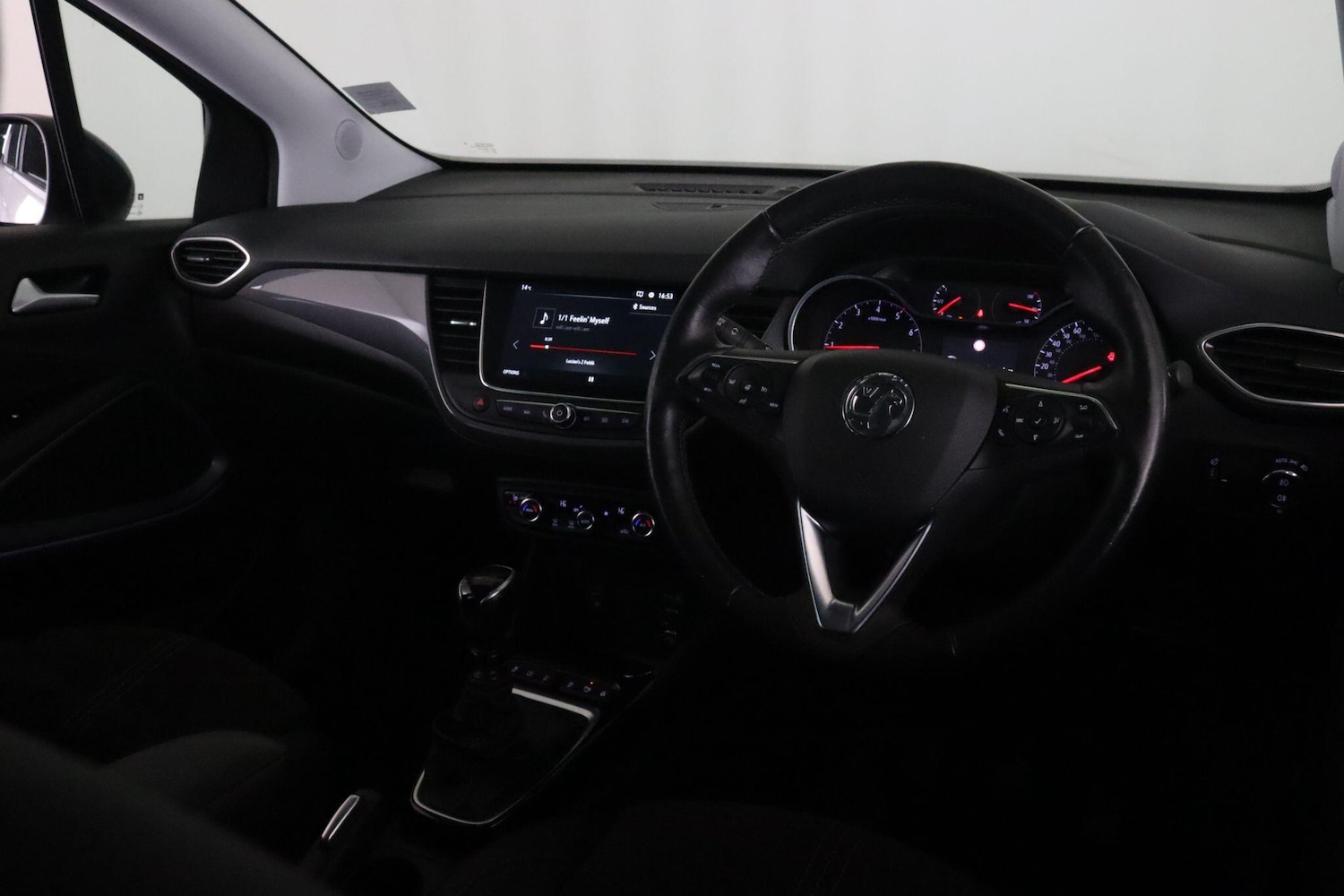 Used Vauxhall Crossland 2023 for sale - 76573302: Photo 16