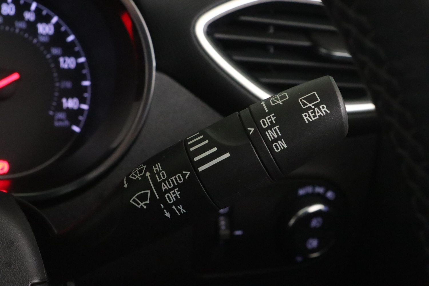 Used Vauxhall Crossland 2023 for sale - 76573302: Photo 22