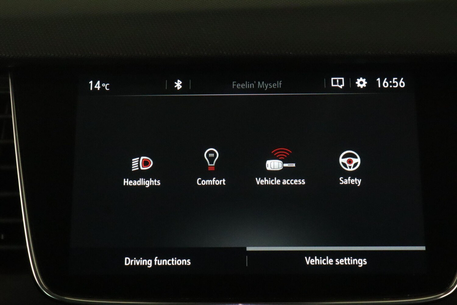 Used Vauxhall Crossland 2023 for sale - 76573302: Photo 33