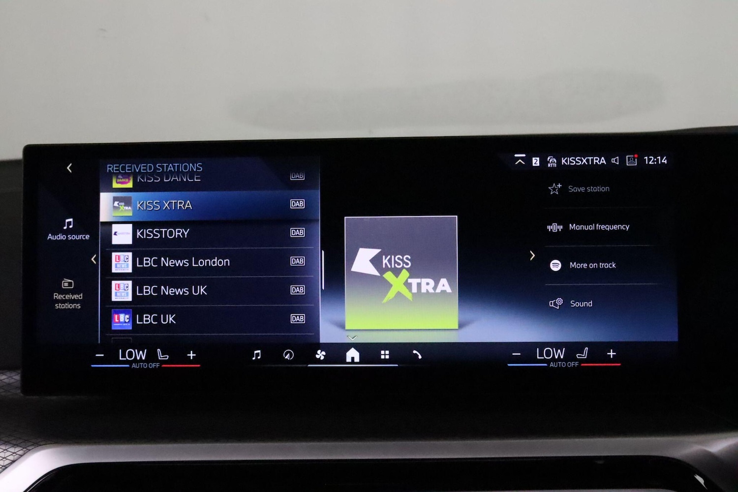 Used BMW i4 2024 for sale - 77143485: Photo 32