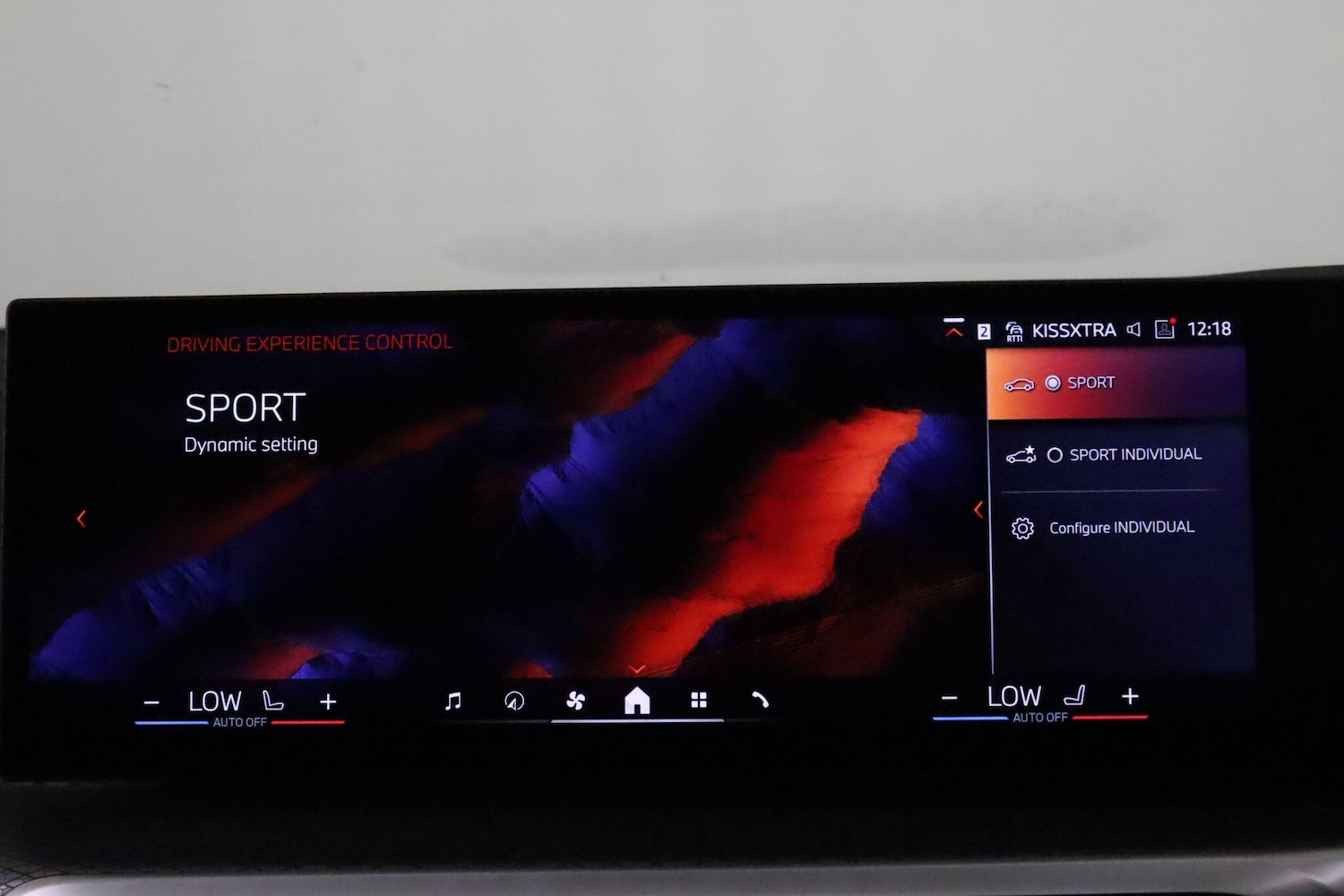 Used BMW i4 2024 for sale - 77143485: Photo 54