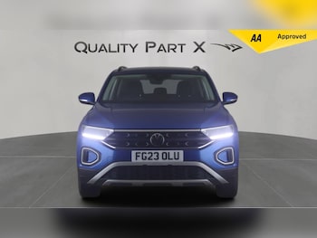 Used Volkswagen T-Roc 2023 for sale - 78585970: Photo