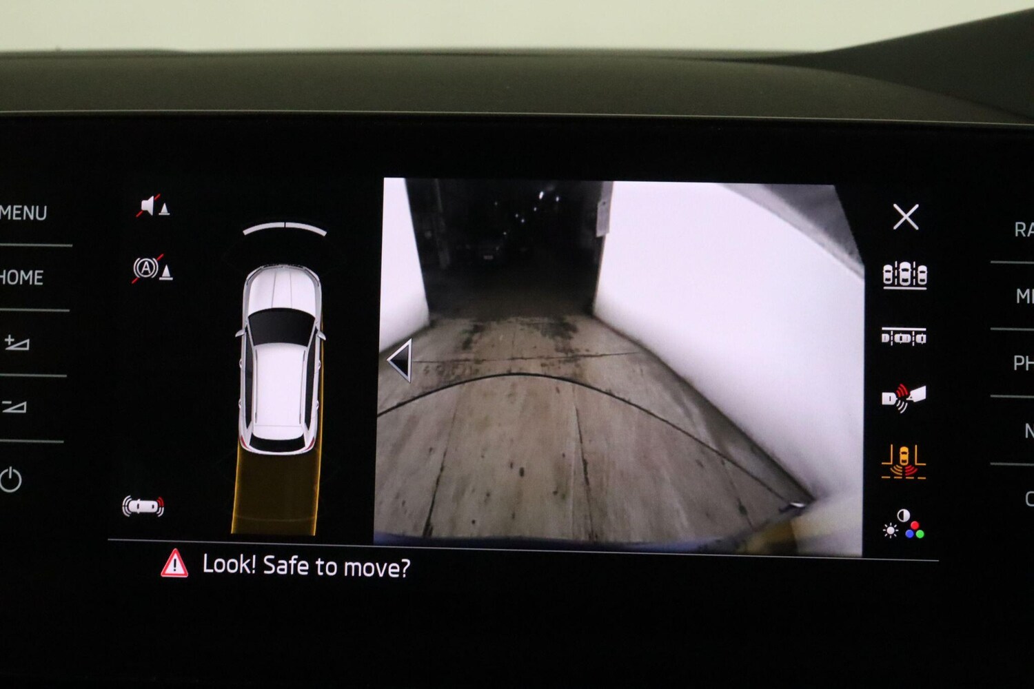 Used Skoda Kamiq 2023 for sale - 75991134: Photo 35