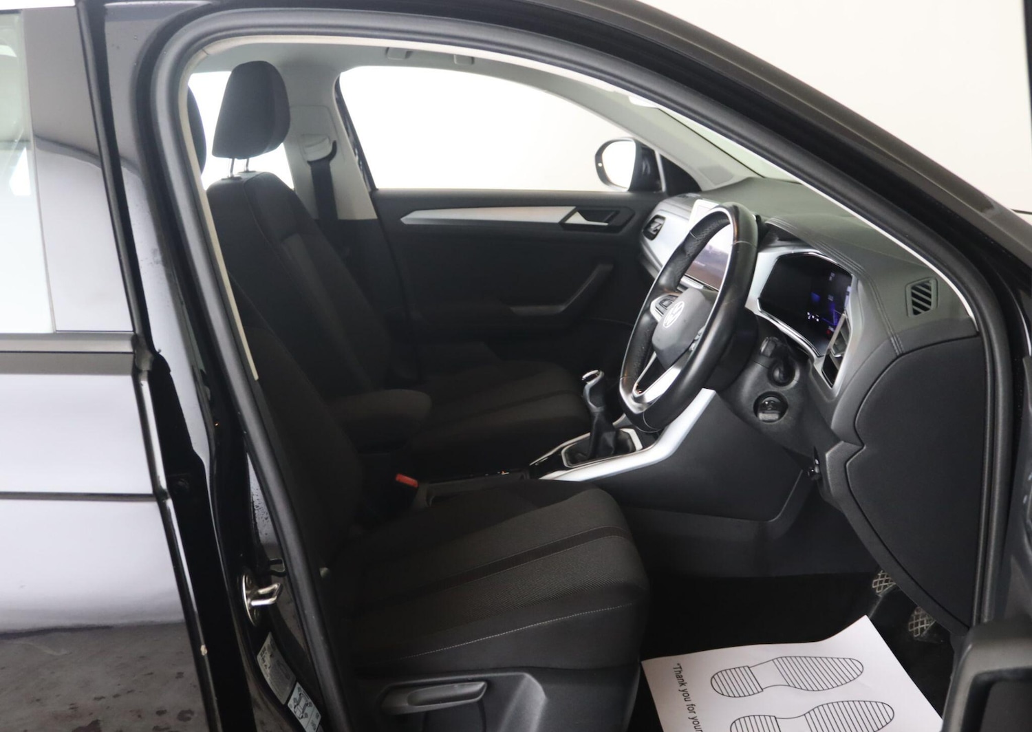 Used Volkswagen T-Roc 2023 for sale - 76270028: Photo 16