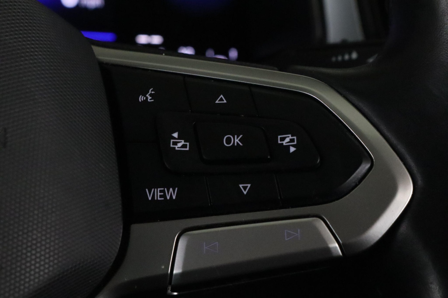 Used Volkswagen T-Roc 2023 for sale - 76270028: Photo 19