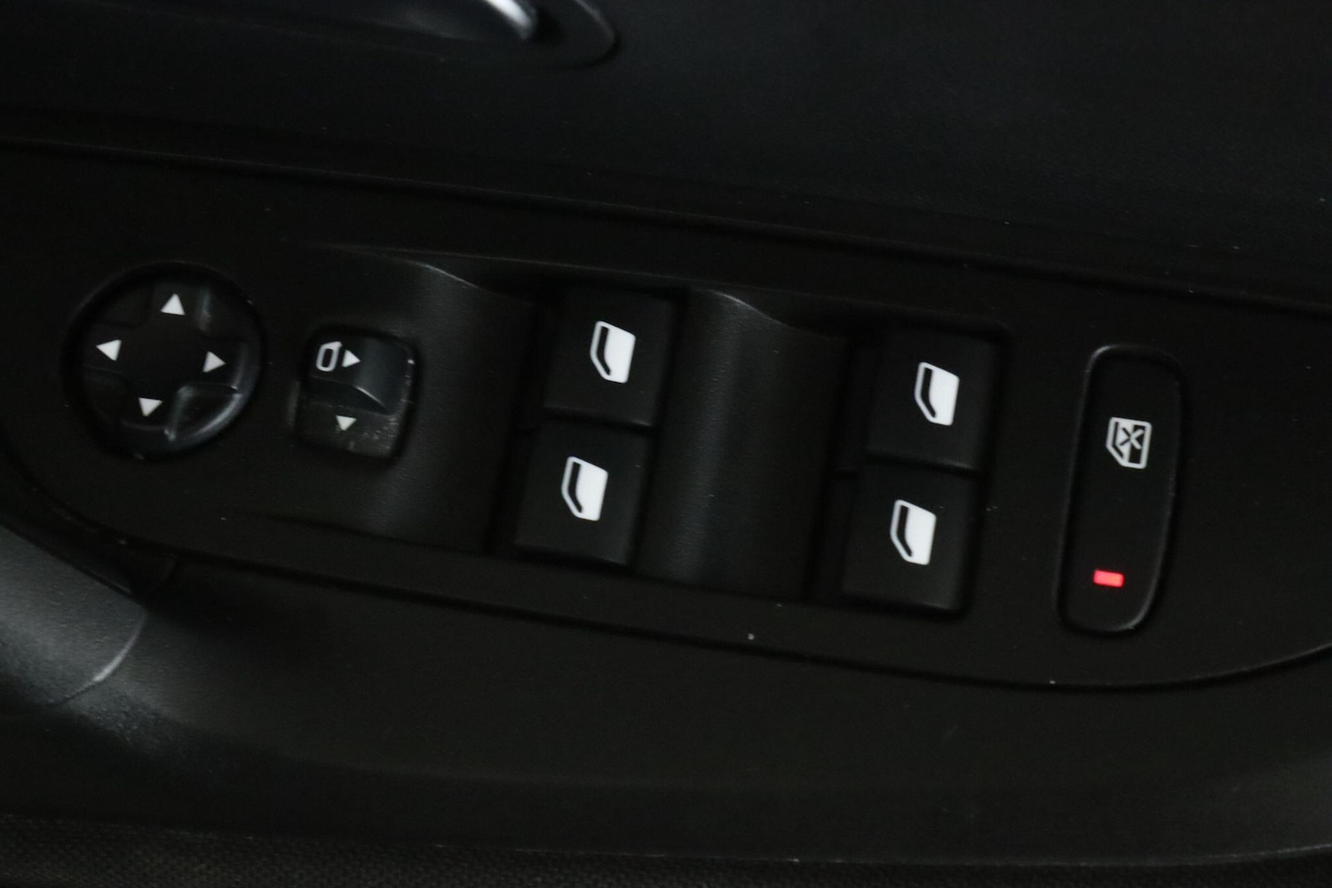 Used Peugeot 2008 2023 for sale - 78100152: Photo 17