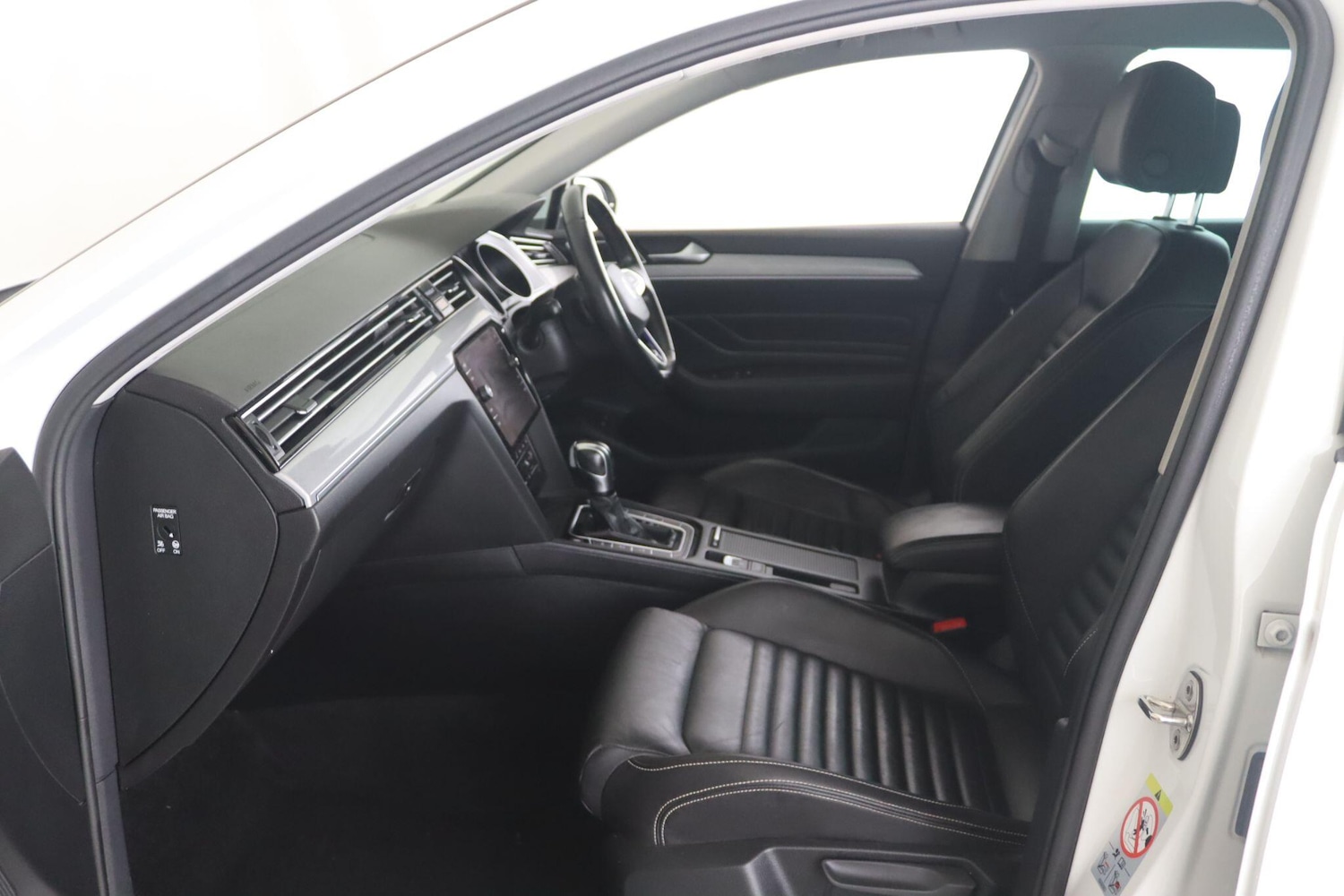 Used Volkswagen Passat 2020 for sale - 76349530: Photo 12