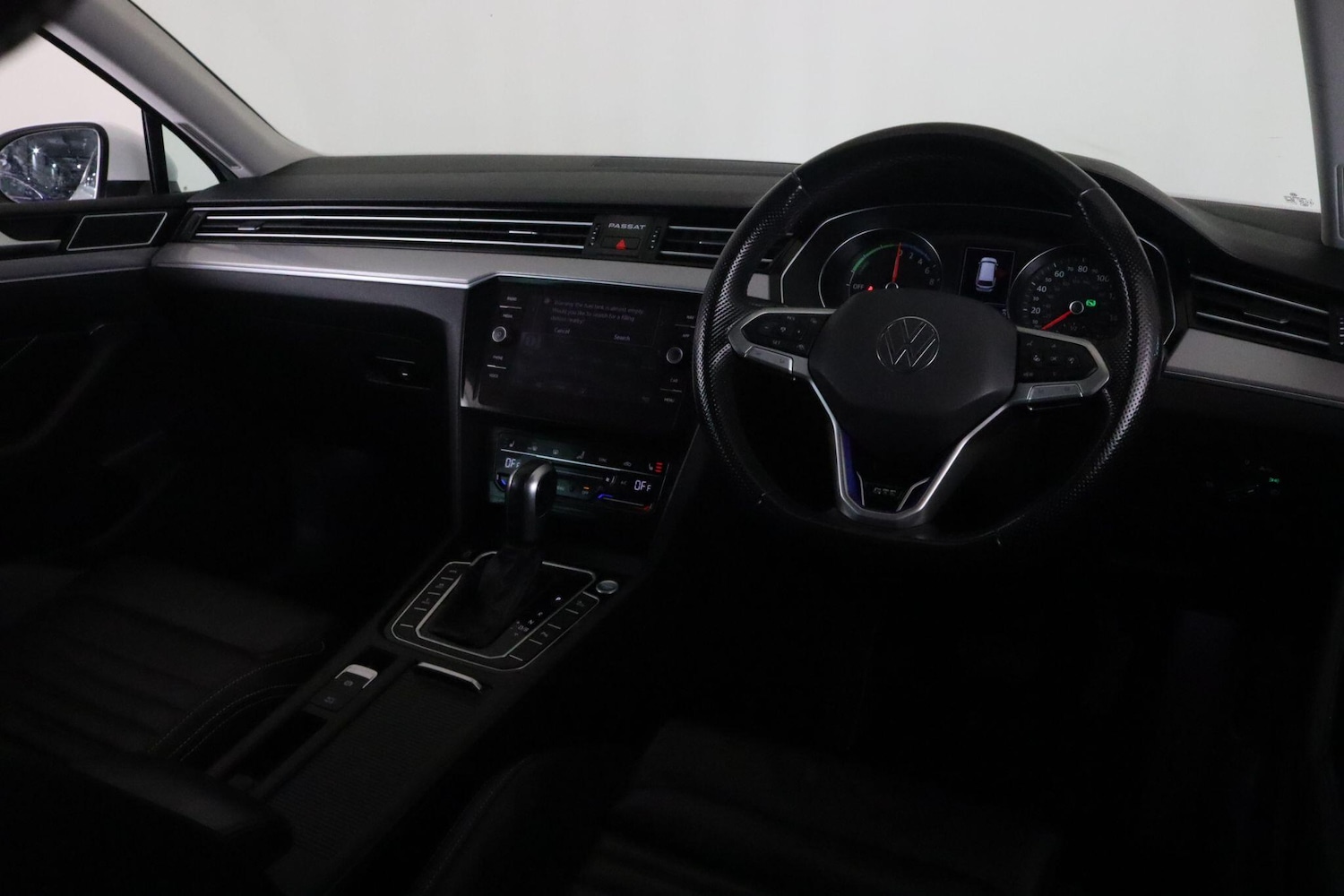 Used Volkswagen Passat 2020 for sale - 76349530: Photo 16