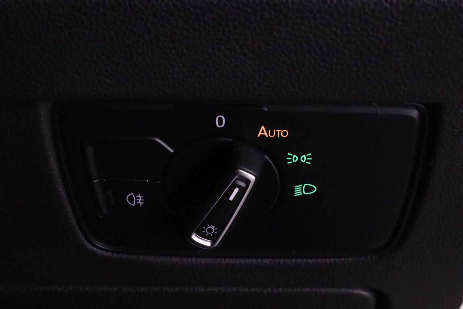 Used Volkswagen Passat 2020 for sale - 76349530: Photo 19