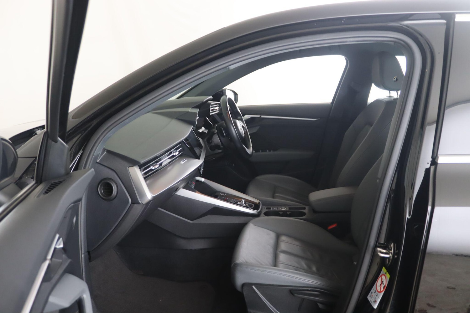 Used Audi A3 2023 for sale - 76499501: Photo 12