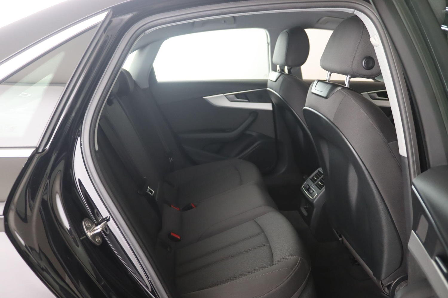 Used Audi A4 2020 for sale - 76260622: Photo 13