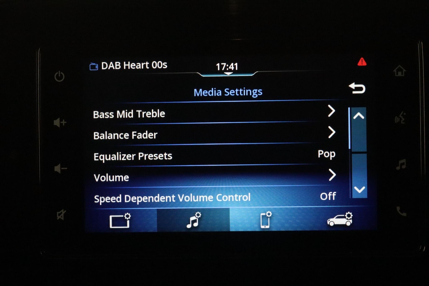 Used Suzuki SX4 S-Cross 2023 for sale - 76472385: Photo 30