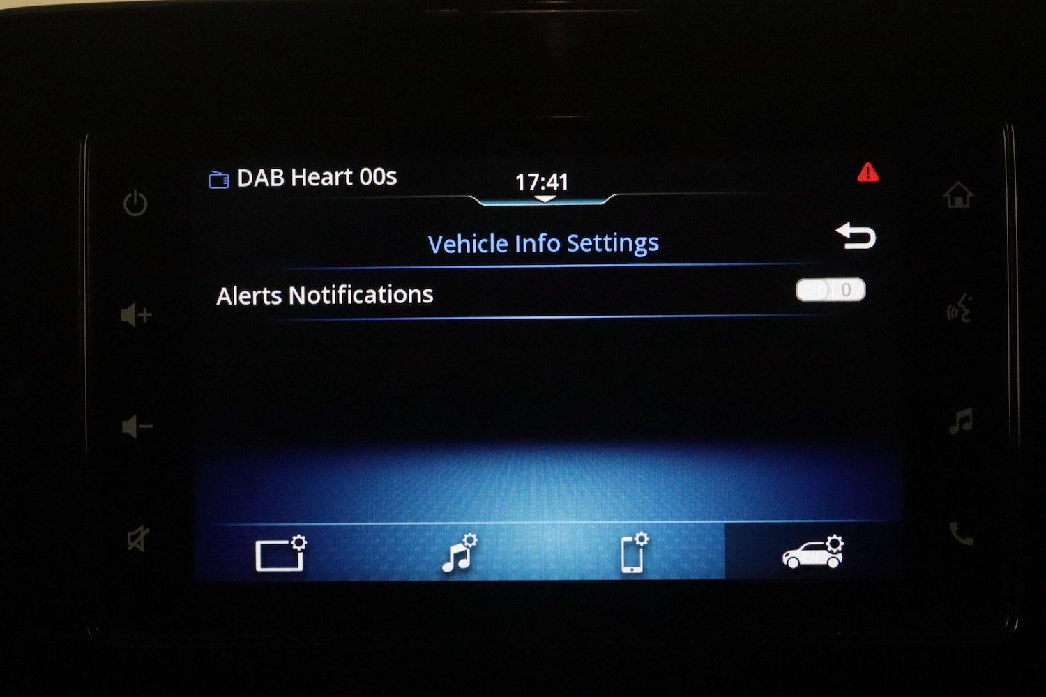 Used Suzuki SX4 S-Cross 2023 for sale - 76472385: Photo 32