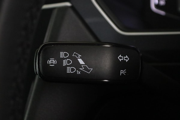 Used Volkswagen Tiguan 2020 for sale - 74110696: Photo 23
