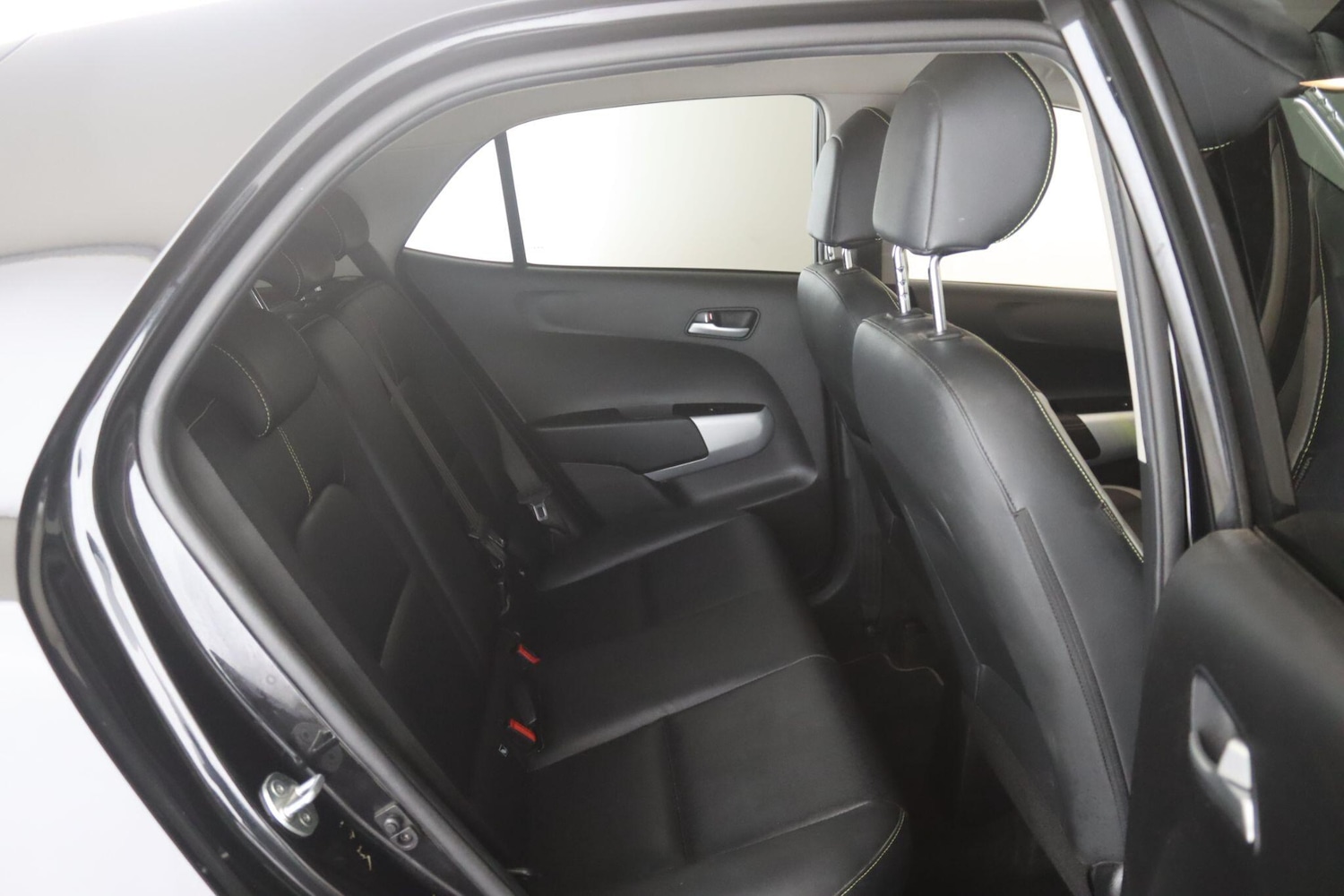 Used Kia Picanto 2023 for sale - 77684138: Photo 12