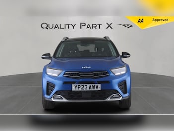 Used Kia Stonic 2023 for sale - 79348858: Photo