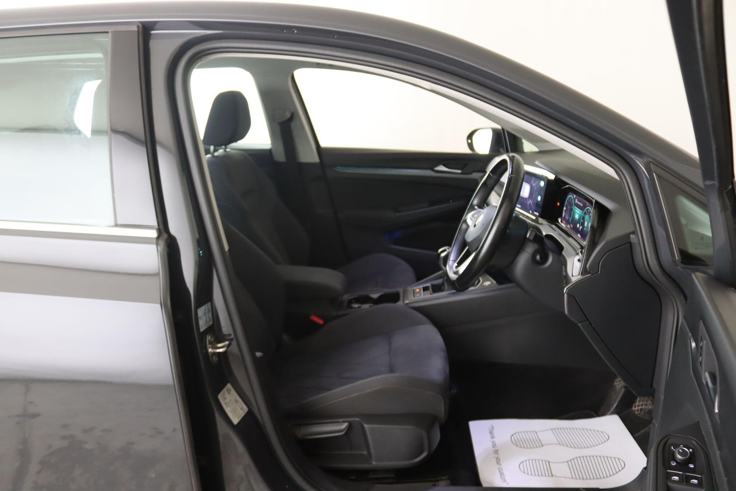 Used Volkswagen Golf 2020 for sale - 76024411: Photo 17