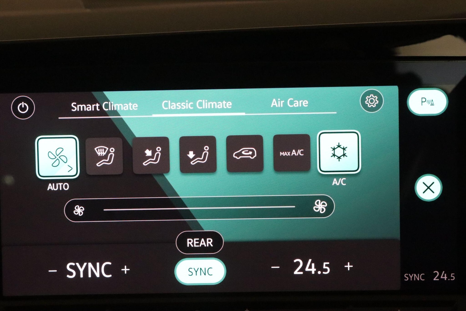 Used Volkswagen Golf 2020 for sale - 76024411: Photo 24