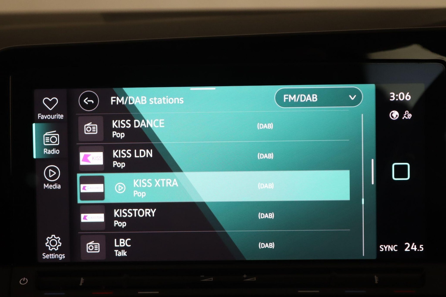 Used Volkswagen Golf 2020 for sale - 76024411: Photo 29