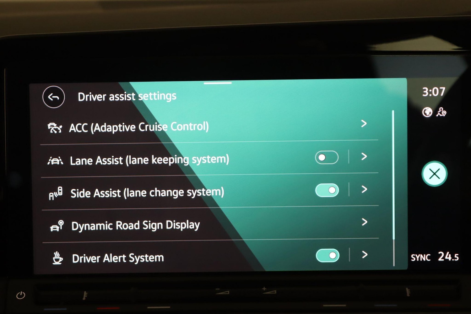 Used Volkswagen Golf 2020 for sale - 76024411: Photo 33