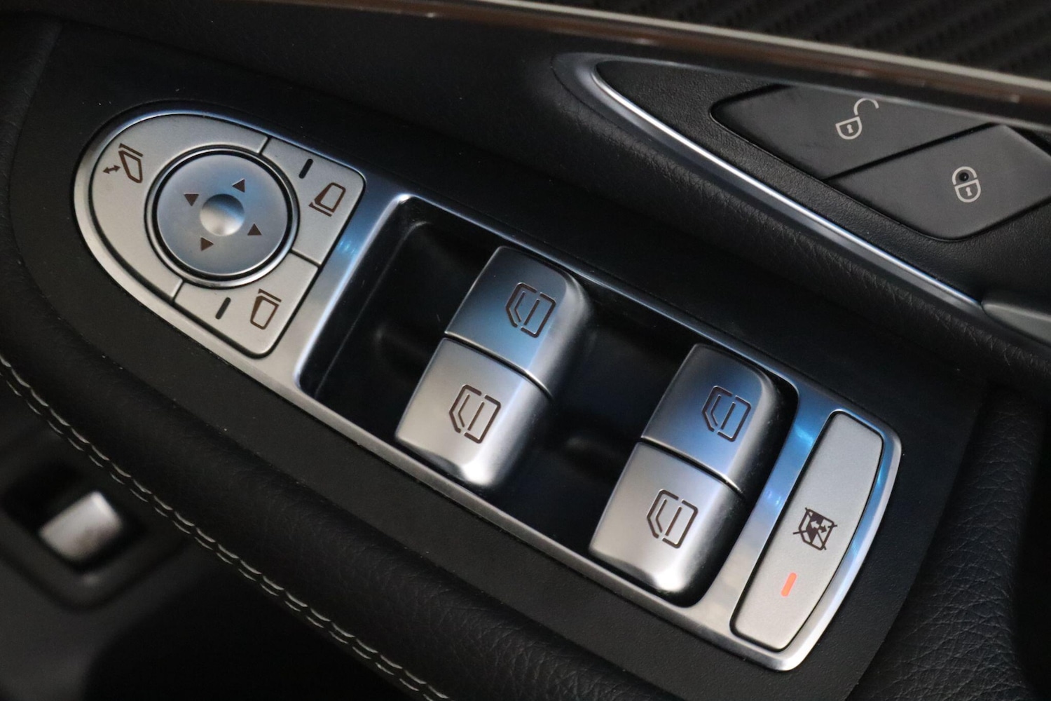 Used Mercedes-Benz EQC 2022 for sale - 78185167: Photo 17