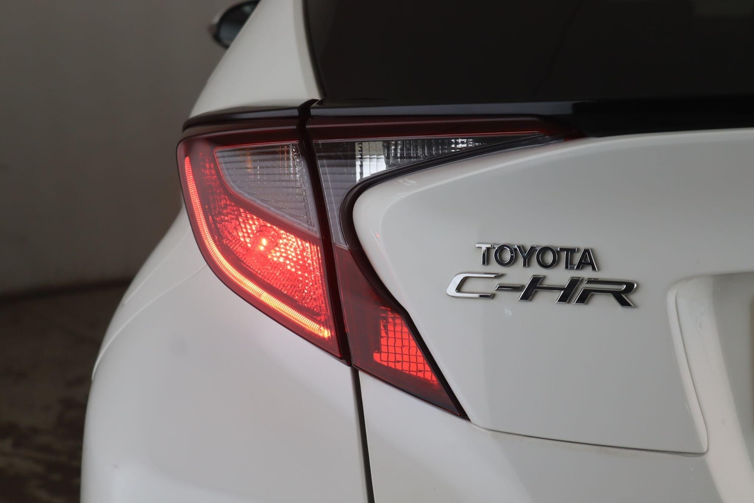 Used Toyota C-HR 2020 for sale - 76270850: Photo 10