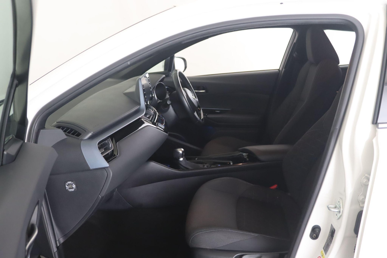 Used Toyota C-HR 2020 for sale - 76270850: Photo 11