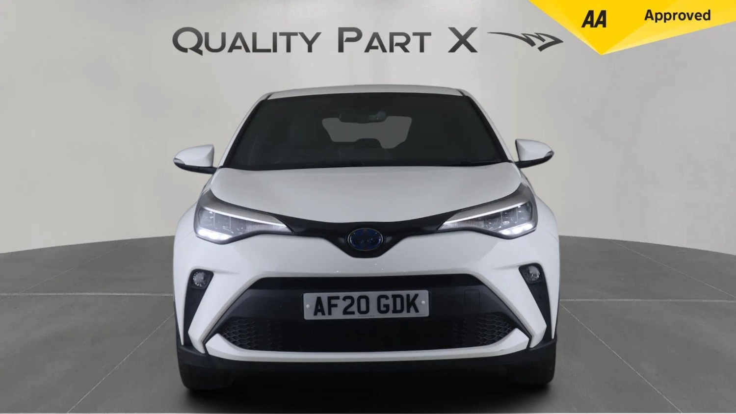 Used Toyota C-HR 2020 for sale - 76270850: Photo 2