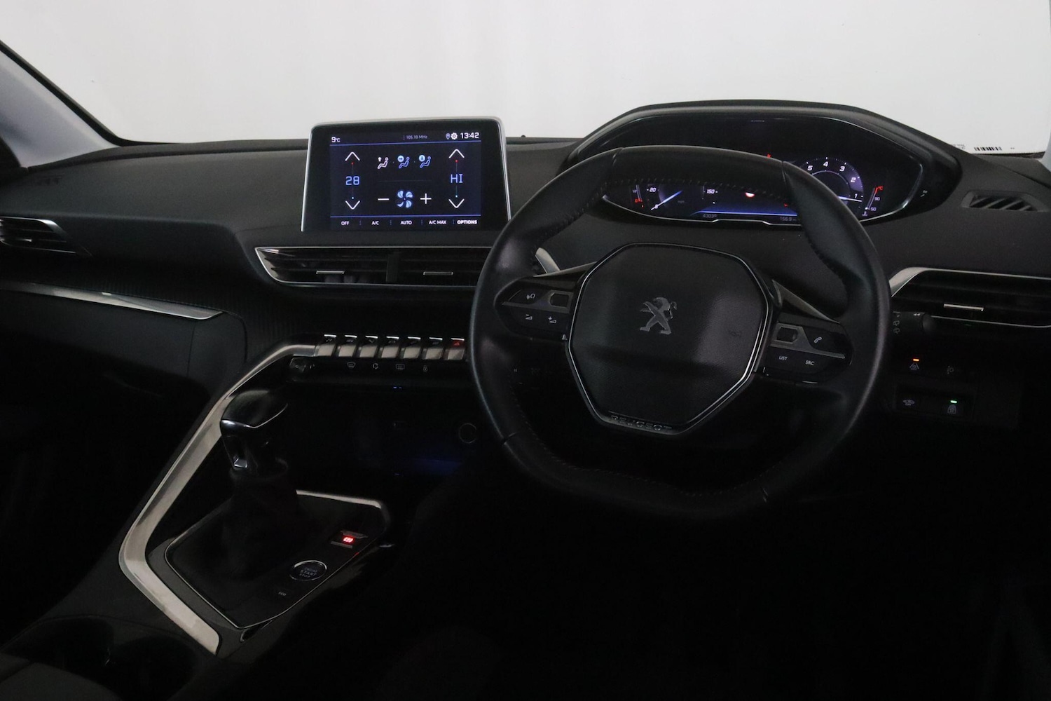 Used Peugeot 5008 2021 for sale - 77120807: Photo 16