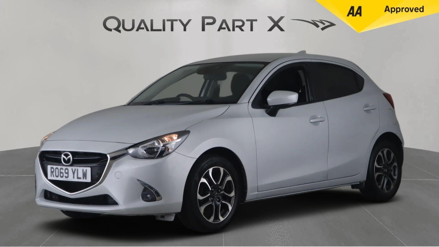 Used Mazda Mazda2 2019 for sale - 76306430: Photo 3