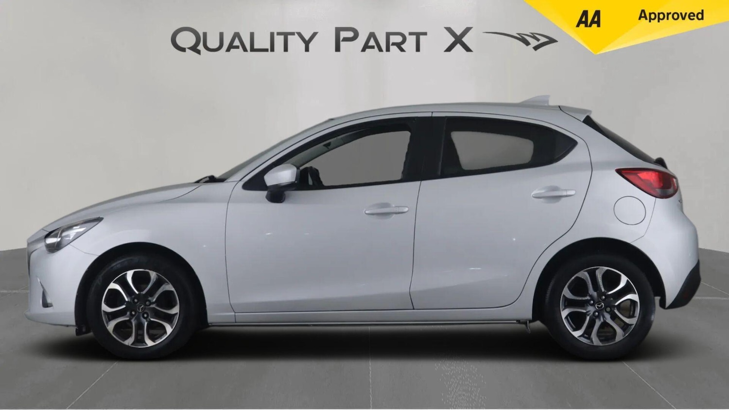 Used Mazda Mazda2 2019 for sale - 76306430: Photo 4