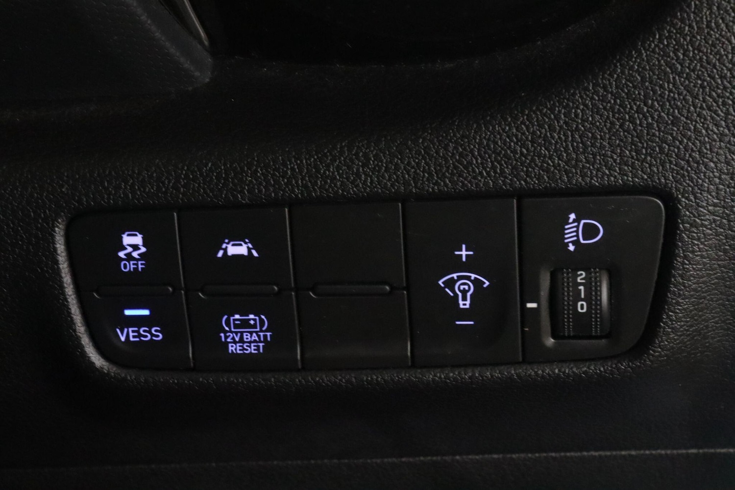 Used Hyundai KONA 2020 for sale - 76898743: Photo 19