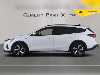 Used Ford Focus 2023 for sale - 78362768: Photo