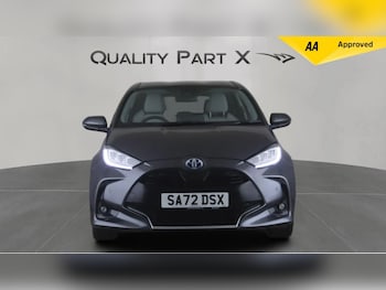 Used Toyota Yaris 2022 for sale - 76824084: Photo