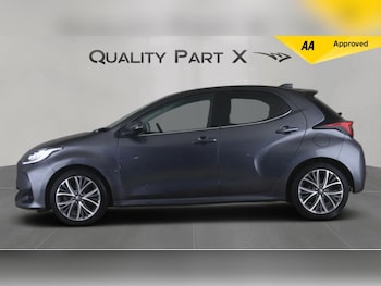 Used Toyota Yaris 2022 for sale - 76824084: Photo