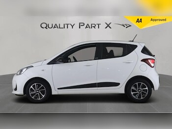 Used Hyundai i10 2018 for sale - 76473758: Photo